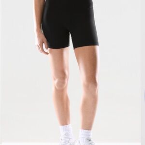 Aritzia Black Bike Shorts for Women
